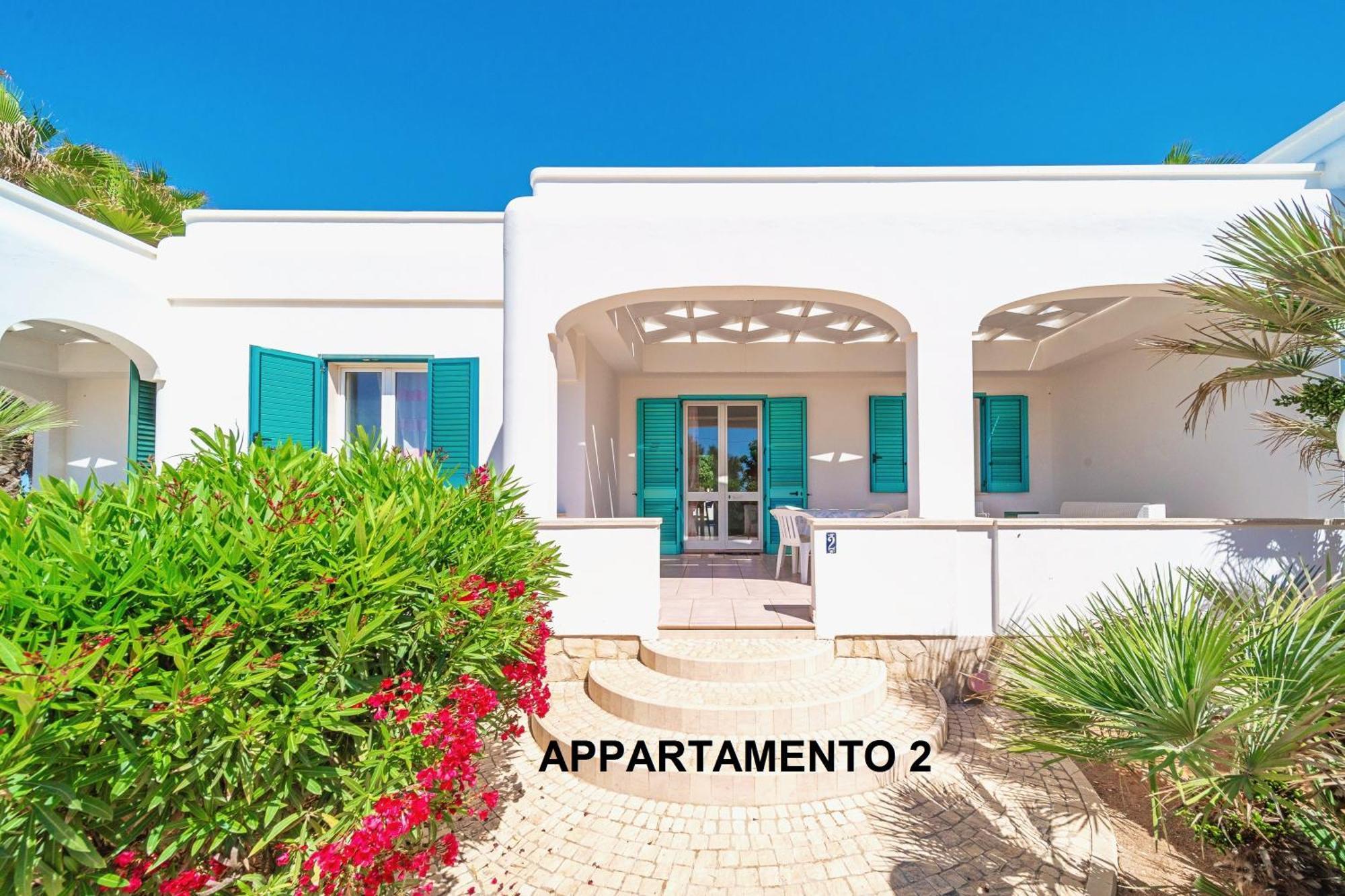 Residence Oasi Sul Mare Torre Suda Exterior foto